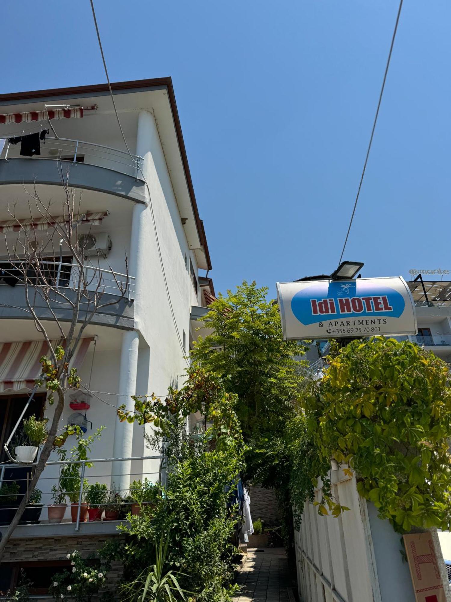 Hotel Idi Влёра Экстерьер фото