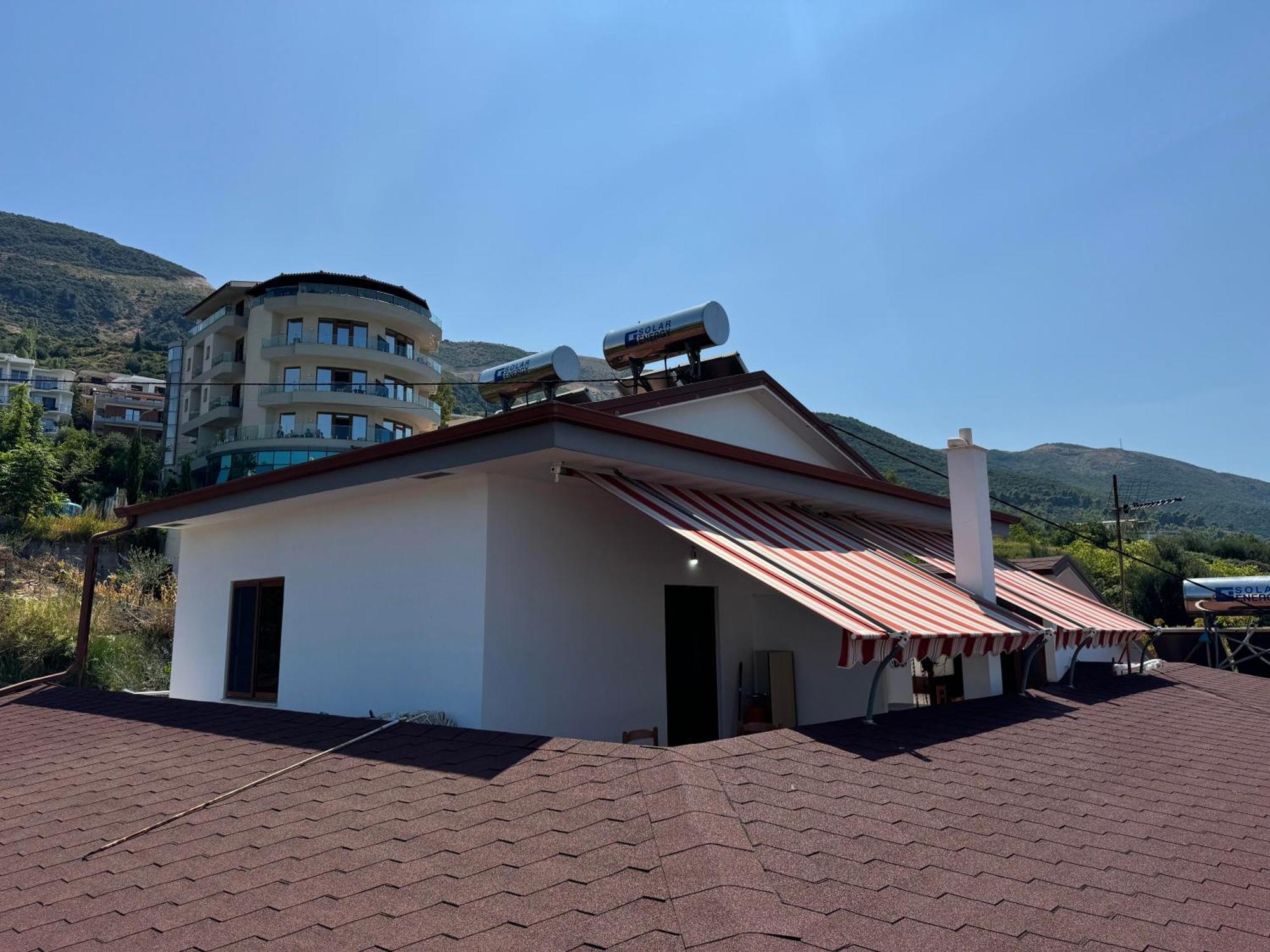 Hotel Idi Влёра Экстерьер фото